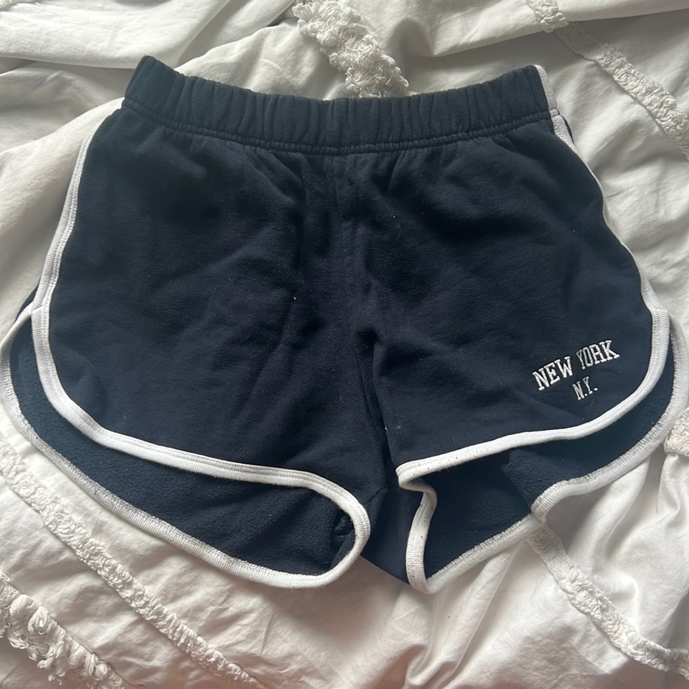 Black NY comfy shorts